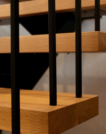 timber stair tread 